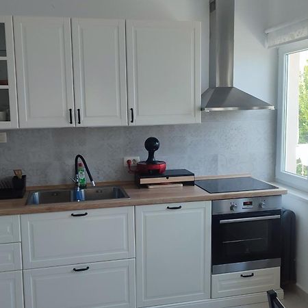 Apartment Ive Кърк Екстериор снимка