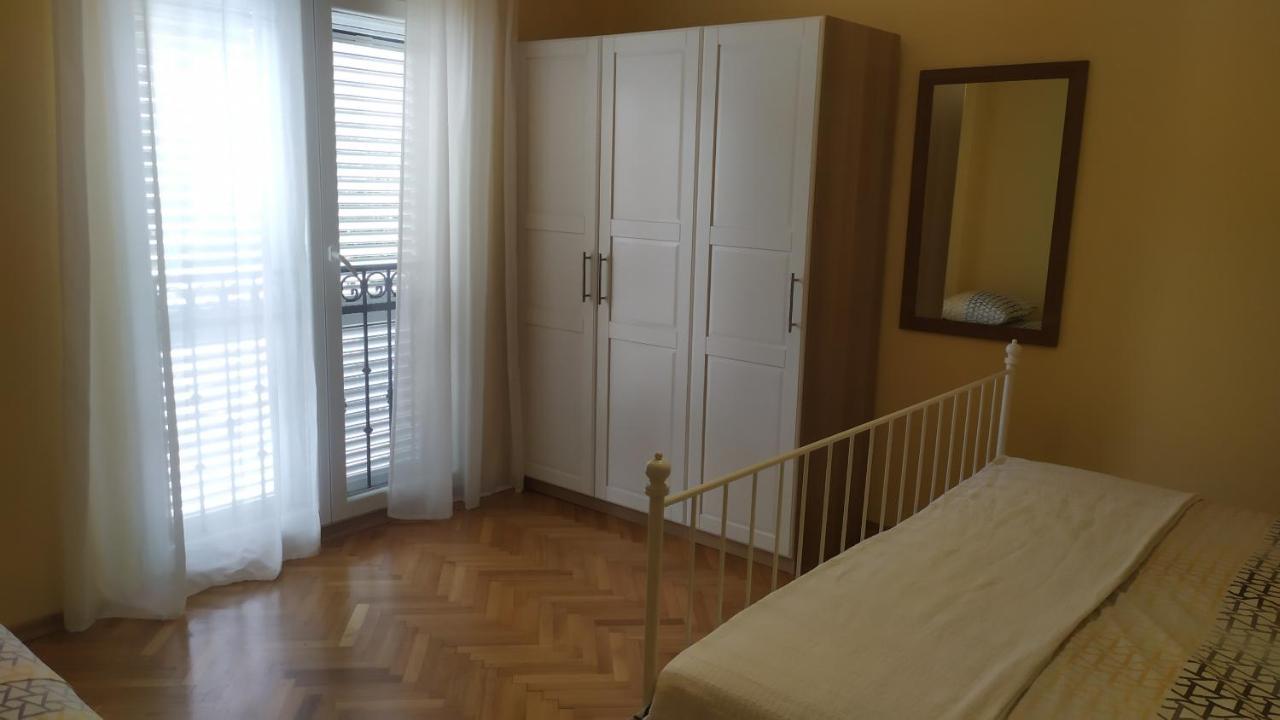 Apartment Ive Кърк Екстериор снимка